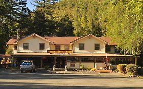Patrick Creek Lodge